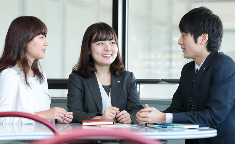 新卒採用コンテンツへ
